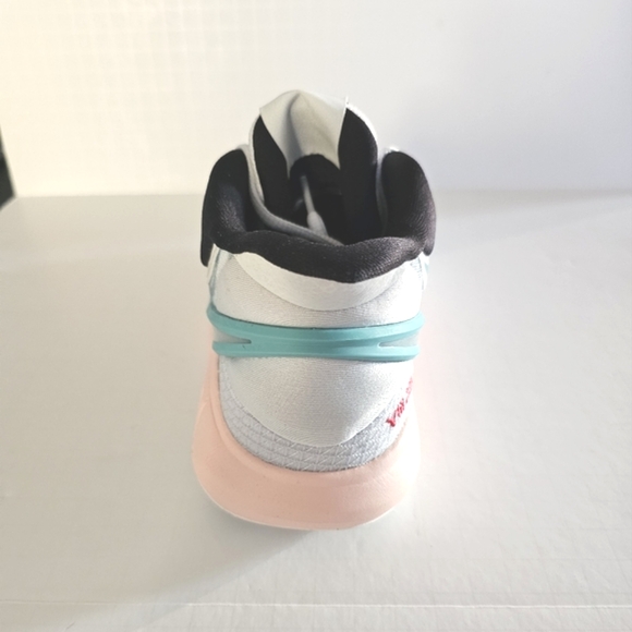 NIB Nike Chinese New Year White Pink Sneaker Photon Dust Youth 6.5 Women 8 Shoes - Picture 4 of 7